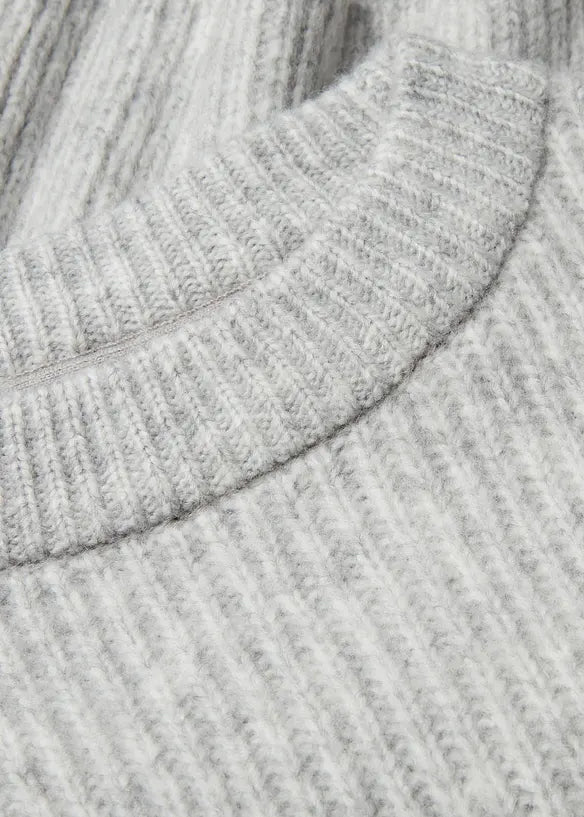 gerippter Pullover