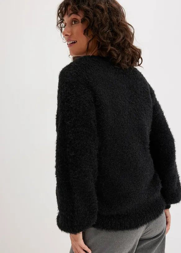 Oversized-Pullover aus flauschigem Garn