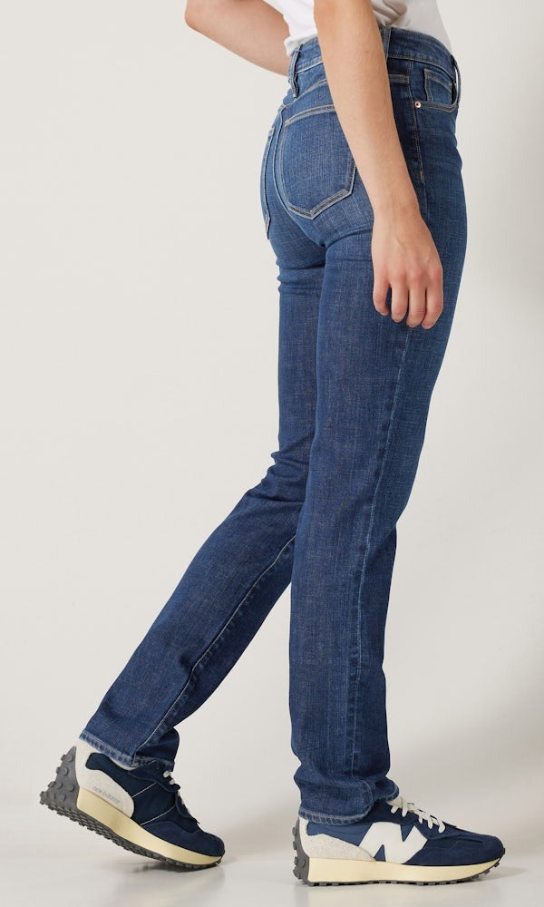 Schmale Jeans in Mittelblau