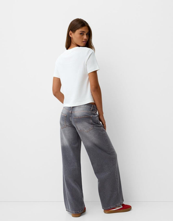 Baggy-Jeans mit niedriger Taille