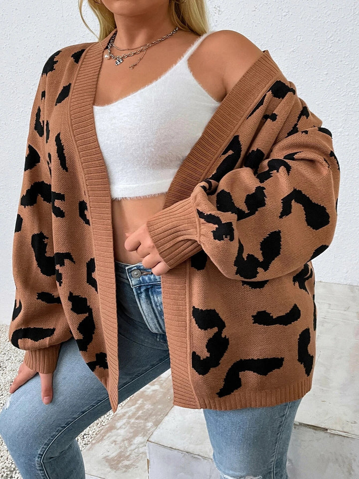 Langer Cardigan mit grafischem Muster