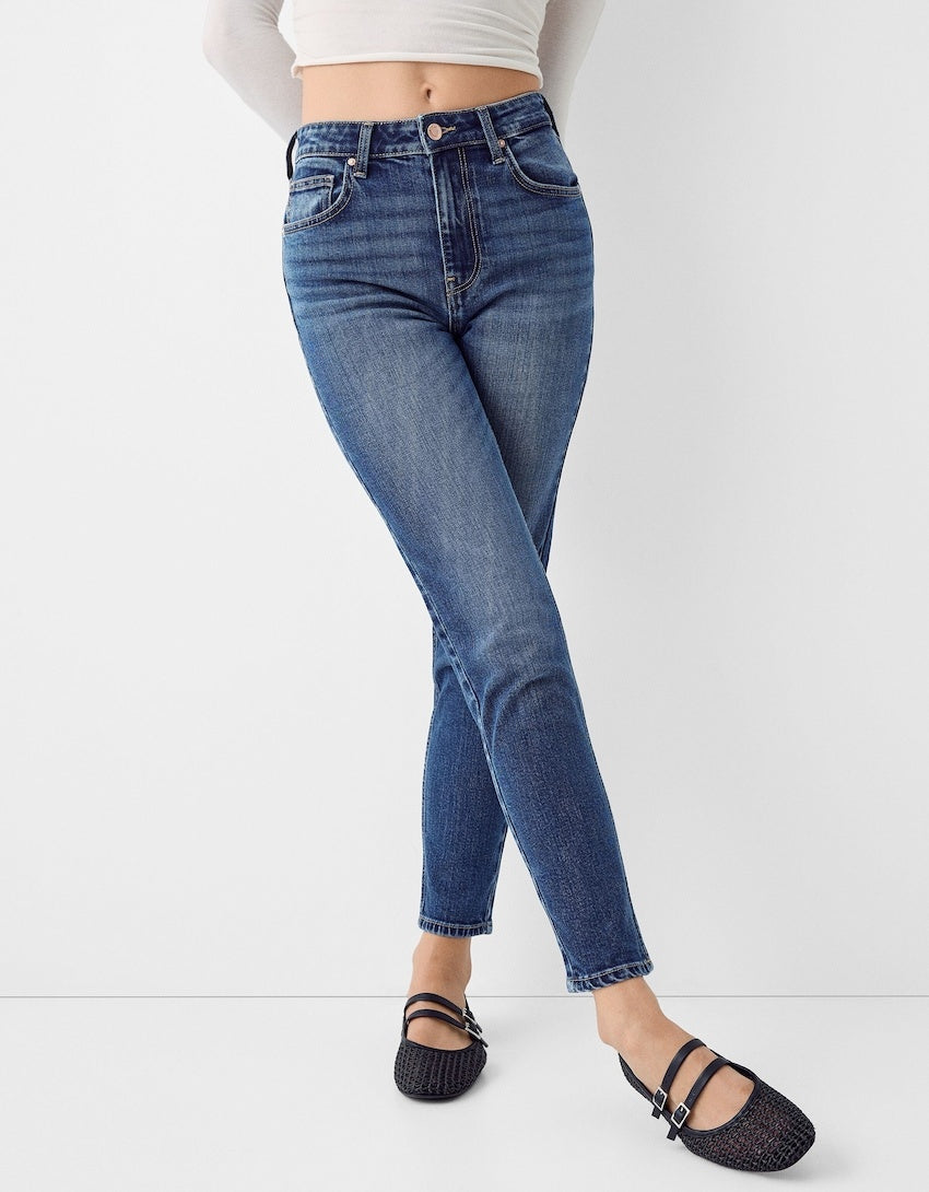 Bequeme Mom-Jeans im Slim Fit