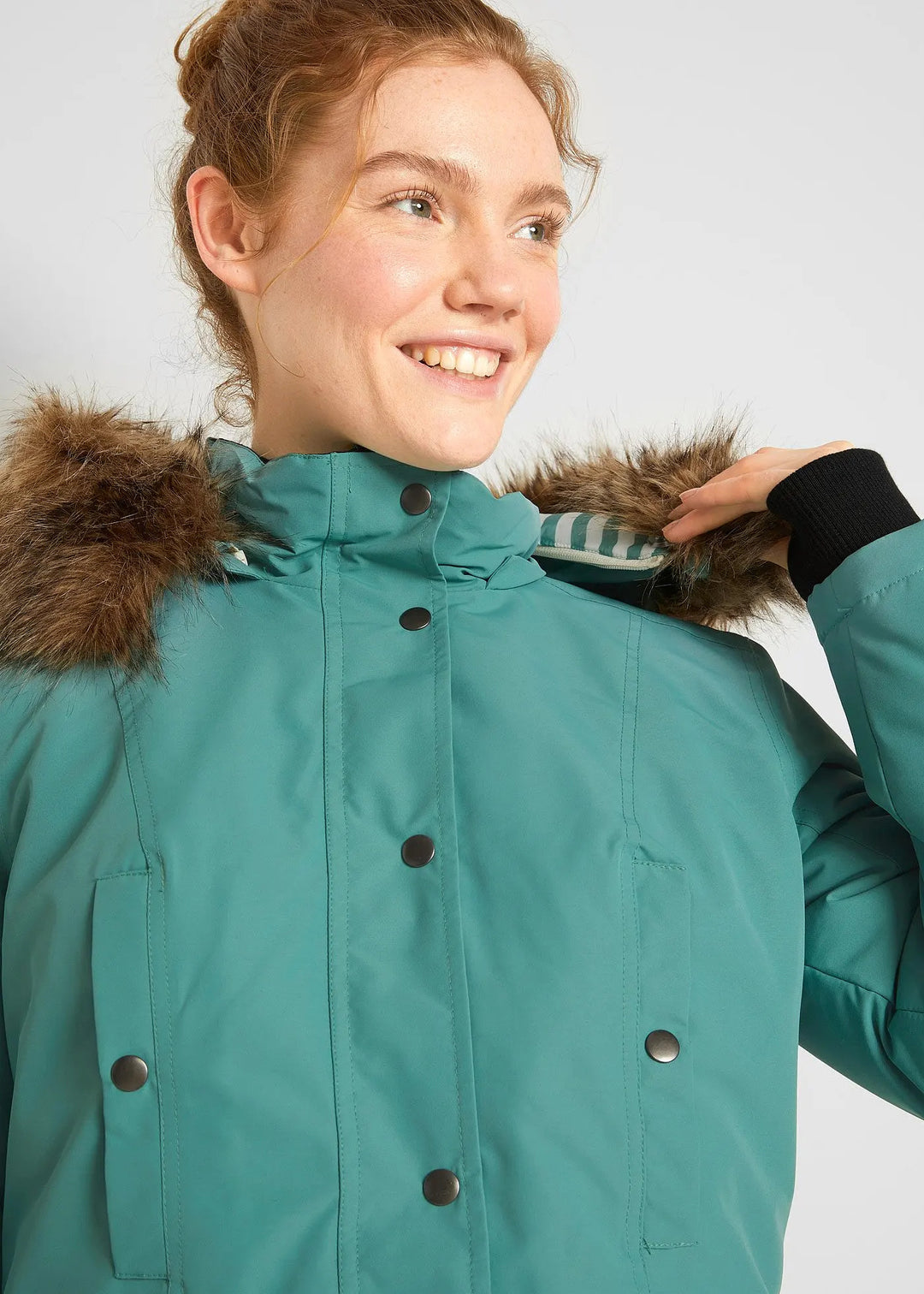 Technische Outdoorjacke mit Kapuze, wasserdicht