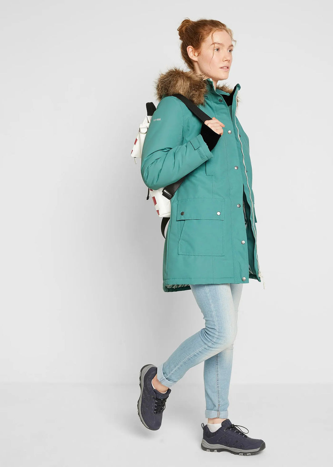 Funktionelle Outdoorjacke mit Kapuze