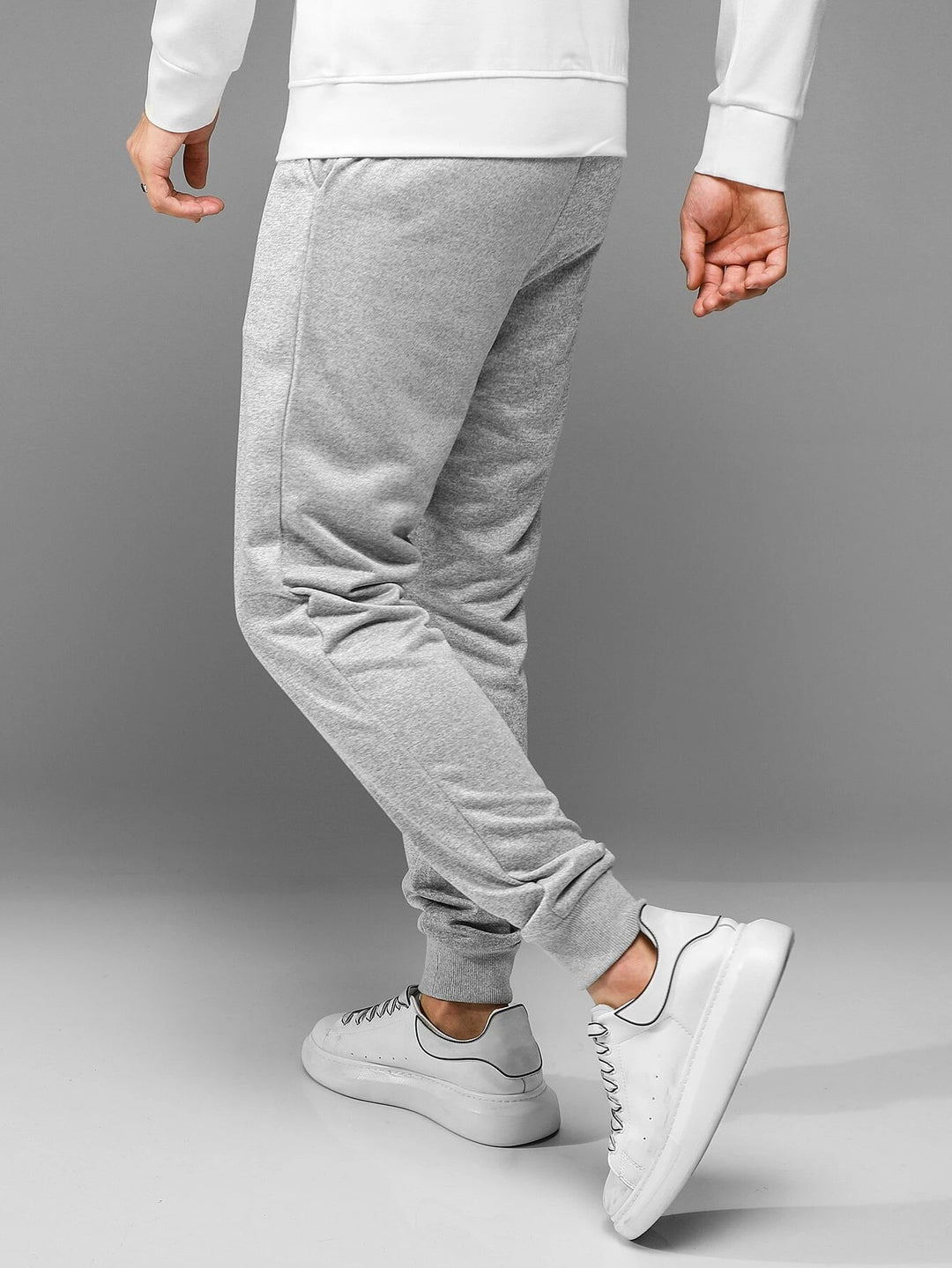 Basics Herren-Jogginghose mit Kordelzug und Tasche