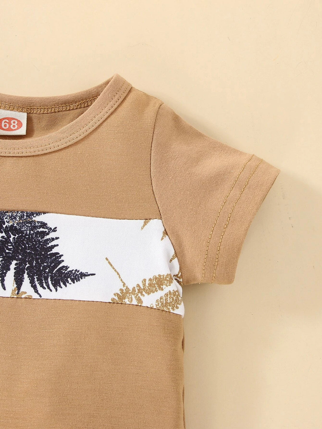 T-Shirt und Shorts mit Tropen-Print für Baby-Jungen