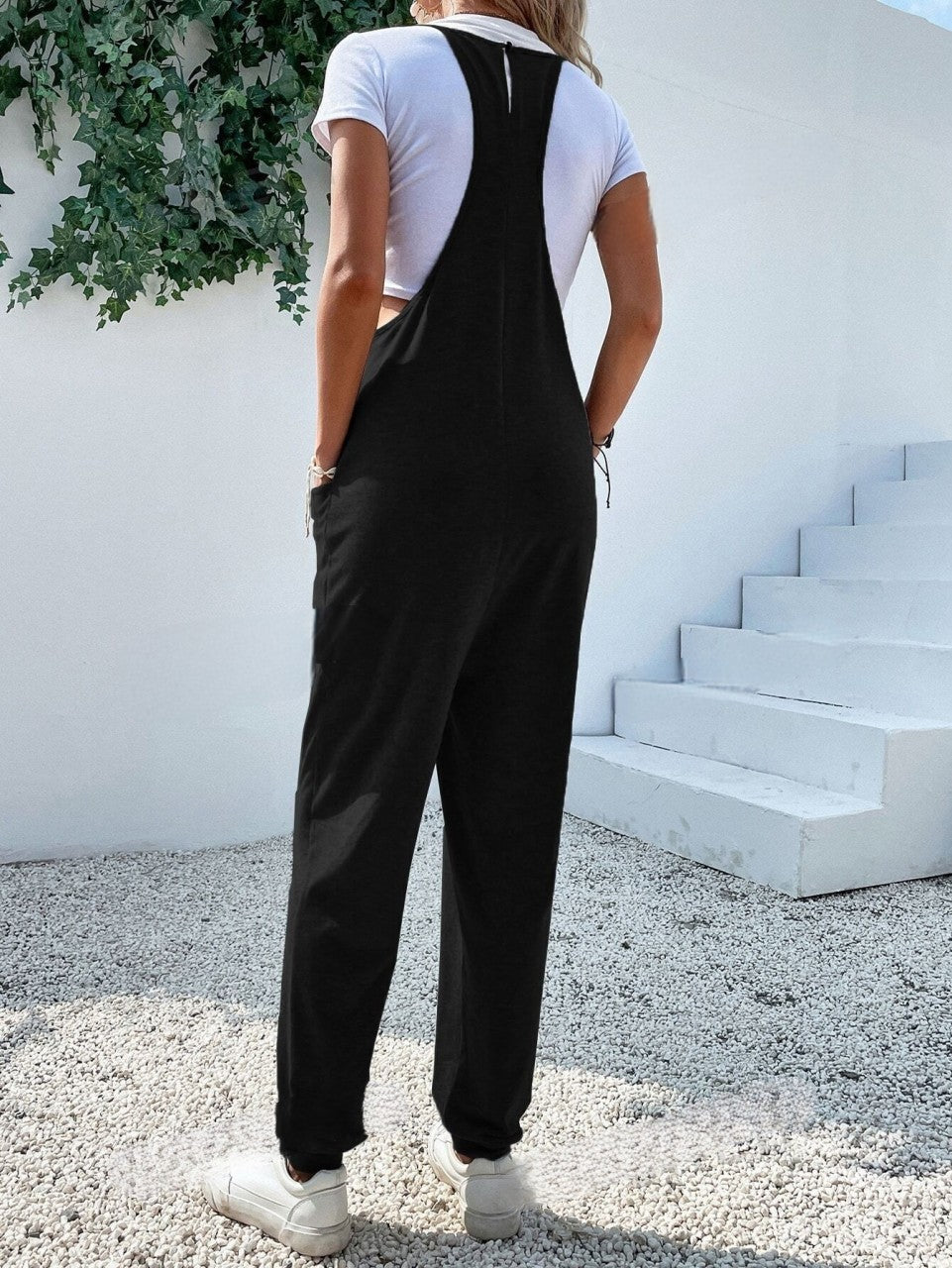 Cami-Jumpsuit mit Schlüsselloch hinten und zwei Taschen ohne Oberteil