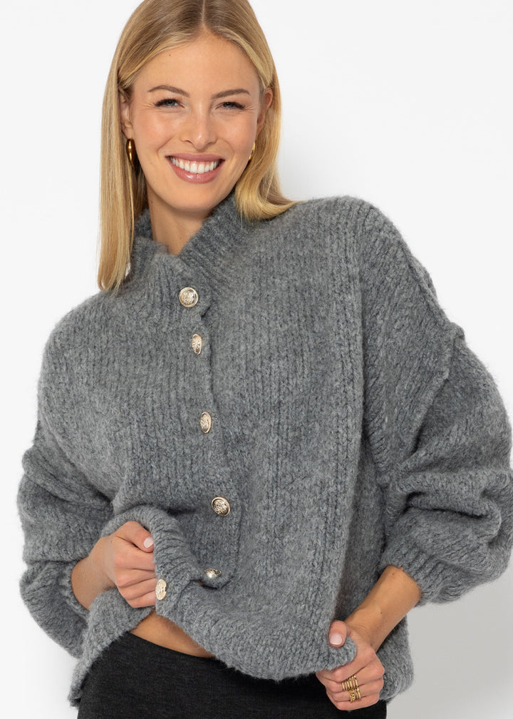 Jessica Haller Gemütlicher Oversize Cardigan mit Knöpfen - grau