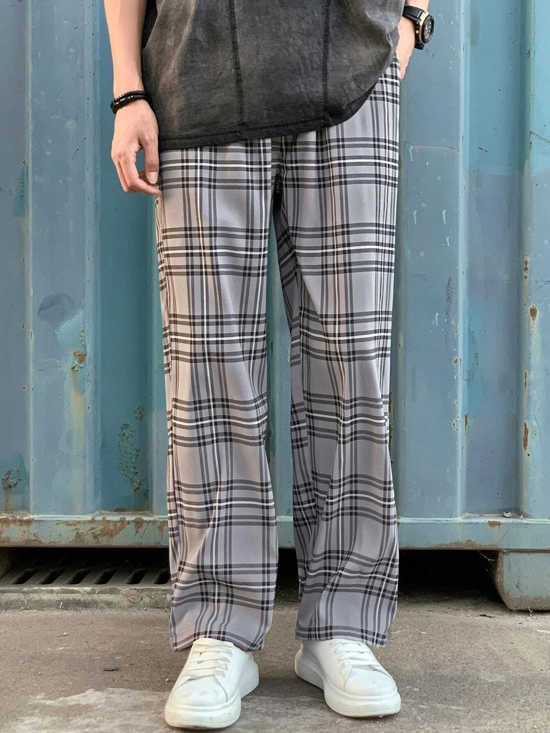 Loose-Fitting Men's Trousers