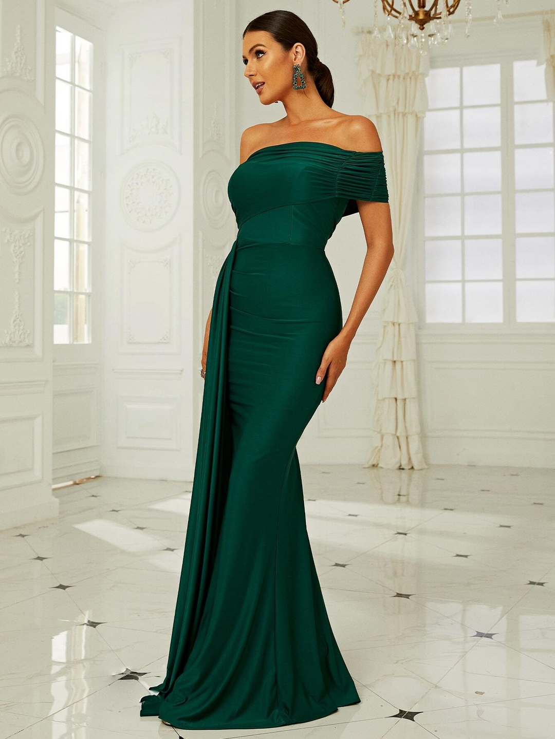 Langes Abendkleid mit Rüschen One-Shoulder