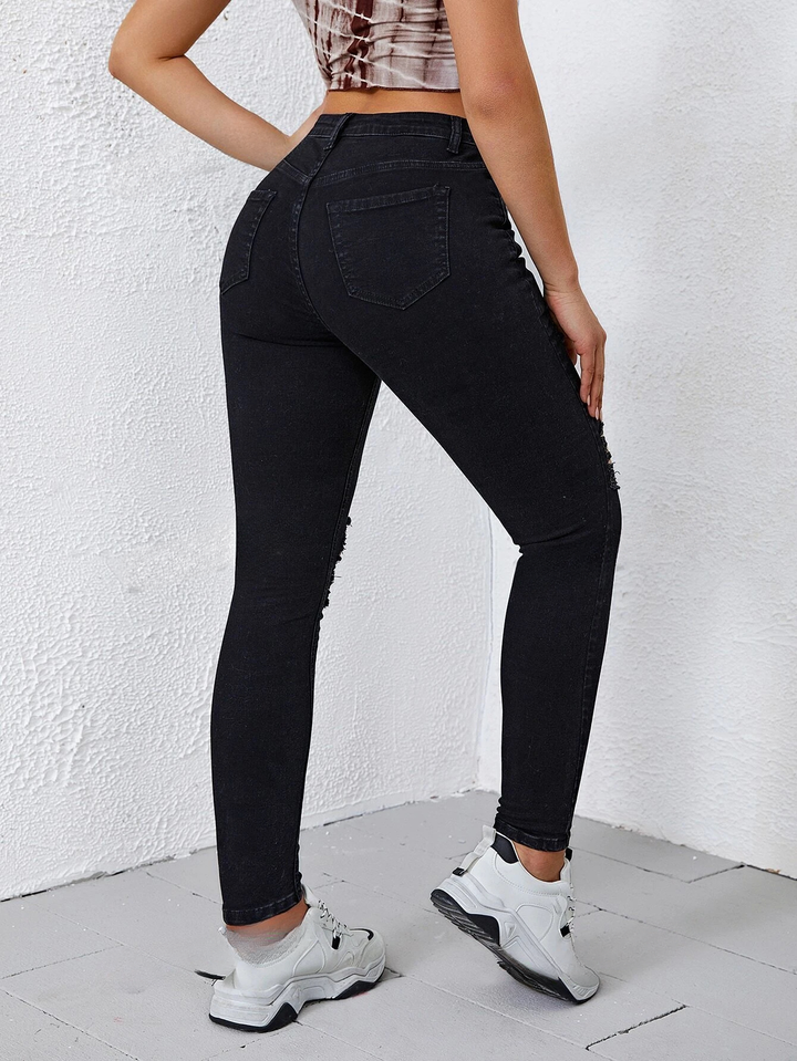 Essnce – Ladder – Skinny-Jeans im Distressed-Look